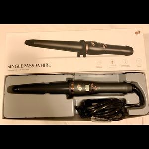 T3 SinglePass Whirl 1.25” - 0.75” Styling Wand